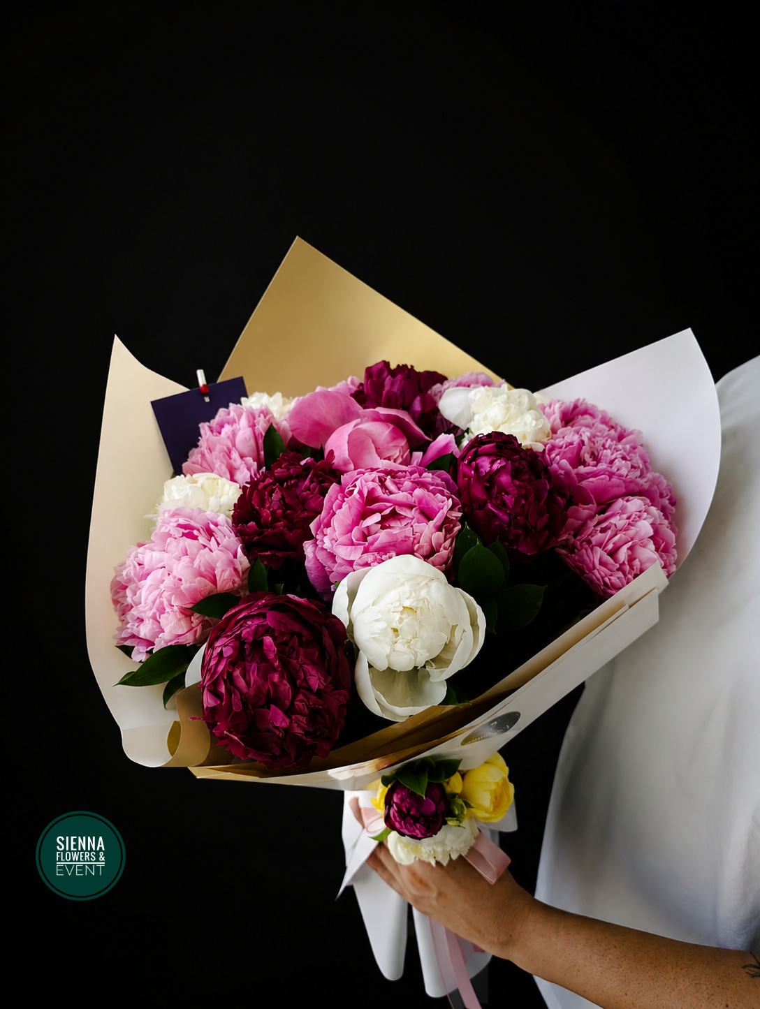 Rainbow 21 Peony Bouquet 