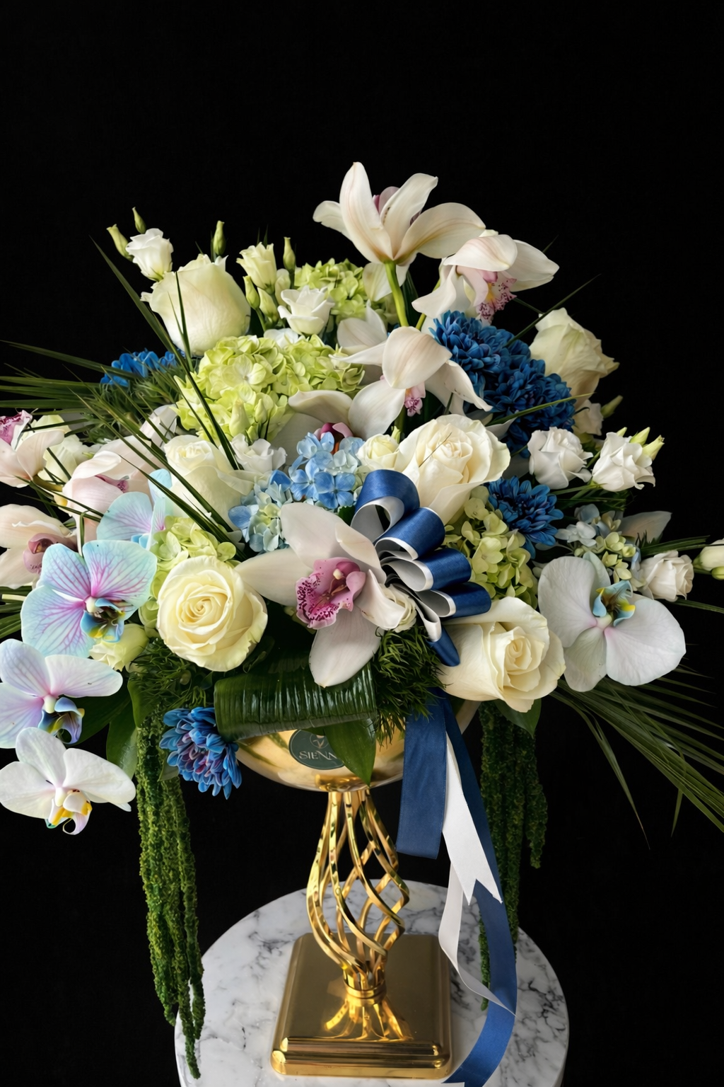 Blue and White Magic Royale 